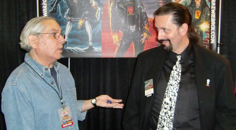 Howard Zimmerman (l.) and me at the 2010 New York Comic Con.